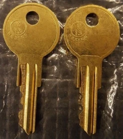 EC801 - EC820 KEY 2 New  keys for cut by code Truck Tool box Chest KEYS DeeZee