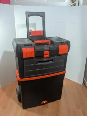 17330605 BLACK DECKER Master Rolling Toolbox