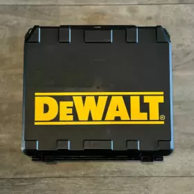 DW927 DEWALT Manual Drill