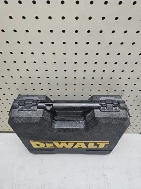 DW953K-2 DEWALT Cordless Clutch Driver Drill Secure #2