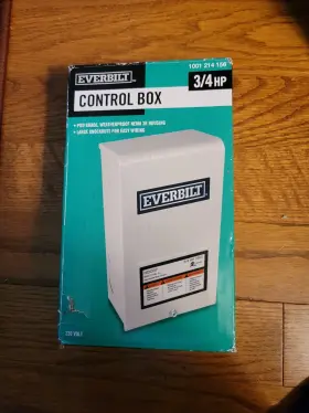 1001214156 EVERBILT Control Box Weatherproof