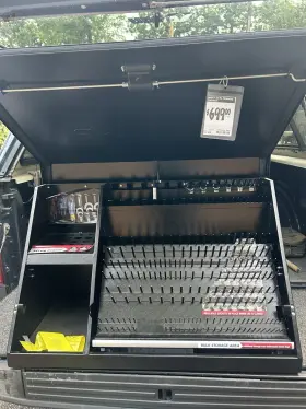 1010-455-108 HUSKY Triangle Toolbox