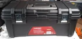 731161049620 HUSKY Toolbox Lockable Tray Latches