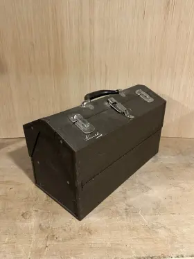 1017-326228 KENNEDY Cantilever Toolbox Great