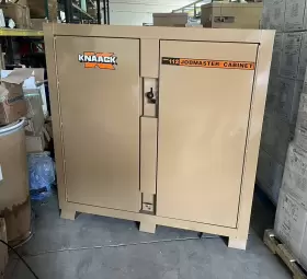 783965011839 KNAACK Jobsite Cabinet Padlockable Recessed #2