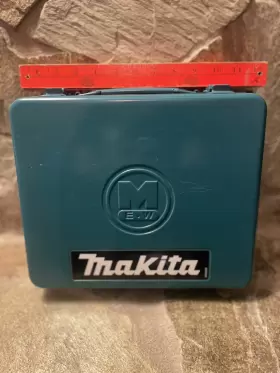 8190332 MAKITA Tool Box Clean