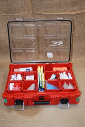48-73-8430 MILWAUKEE Packout First Aid Kit