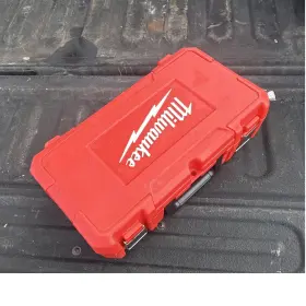 49-22-4188 MILWAUKEE Lockable Tool Box
