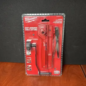 48-22-6111 MILWAUKEE TOOL Cable Cutter Zinc