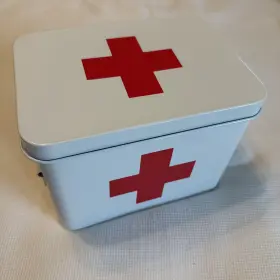 066518282369 RE ROBELY First Aid Box Organizer Tin