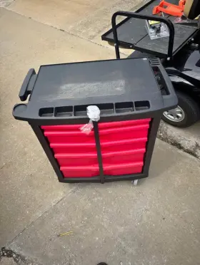 H-1198 RUBBERMAID Mobile Workcenter