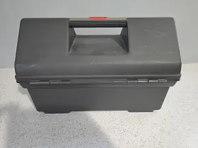 JL1-773 RUBBERMAID Toolbox #3