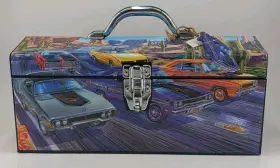 24-028 SAINTY ART INTERNATIONAL Beep Roadrunner Car Artist