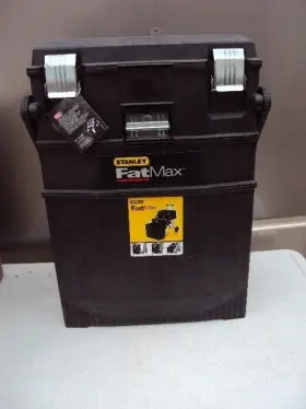 54502350 STANLEY Fatmax Cantilever Tool Box Mobile Center