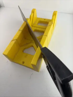 1-20-112 STANLEY HAND TOOLS Miter Box Saw Precision Angle