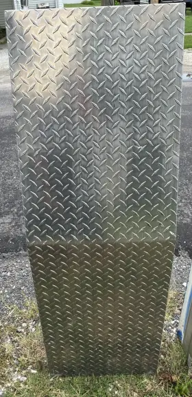 H-1490 ULINE Wheel Riser Ramps #3