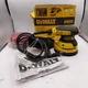 DEWALT DWE6423 - VIBRATION SANDER (B06008412)